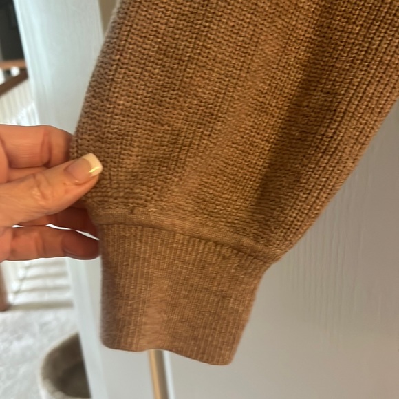 Banana Republic sweater jacket for fall - NWOT!! - Picture 3 of 5